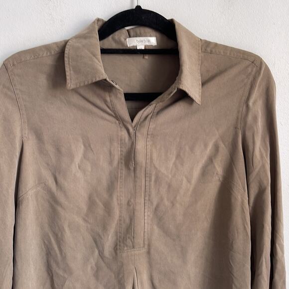 Tyler Boe 100% silk 1/4 button up long sleeve blouse sz XS - Picture 2 of 6